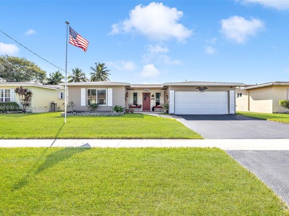 8750 NW 20th Ct, Sunrise FL 33322