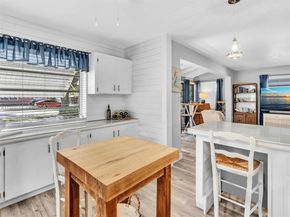 2539 Cleveland St, Hollywood FL 33020