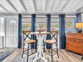 2539 Cleveland St, Hollywood FL 33020