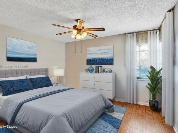 8465 Waterford Cir, Tamarac FL 33321