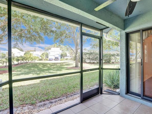 8465 Waterford Cir, Tamarac FL 33321