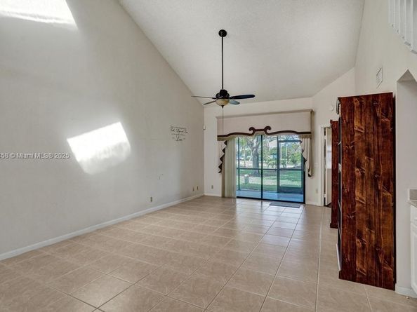 8465 Waterford Cir, Tamarac FL 33321