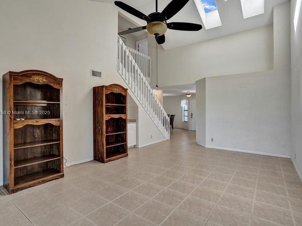 8465 Waterford Cir, Tamarac FL 33321