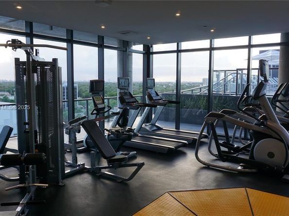 201 SW 17th Rd 603, Miami FL 33129