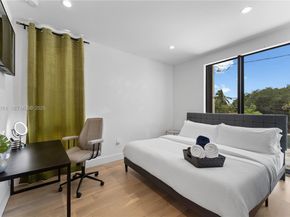 58 NW 52nd St, Miami FL 33127