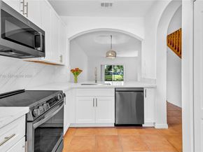 15750 SW 92nd Ave 20C, Palmetto Bay FL 33157