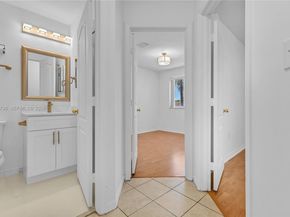 15750 SW 92nd Ave 20C, Palmetto Bay FL 33157