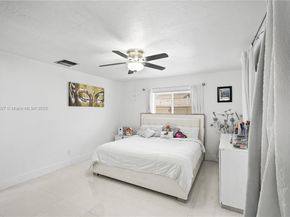 630 NW 16th St, Homestead FL 33030