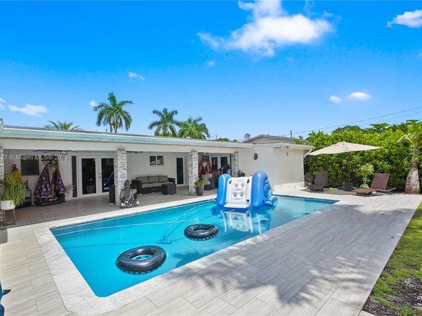 630 NW 16th St, Homestead FL 33030