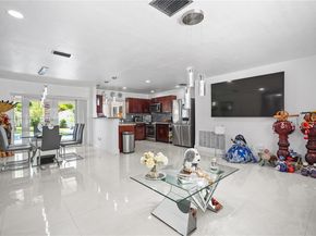 630 NW 16th St, Homestead FL 33030