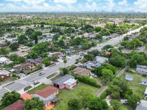 1180 NW 135th St, North Miami FL 33168
