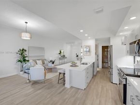 7460 La Paz Blvd 202, Boca Raton FL 33433