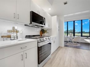 7460 La Paz Blvd 202, Boca Raton FL 33433