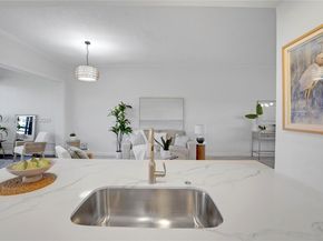 7460 La Paz Blvd 202, Boca Raton FL 33433