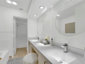 7460 La Paz Blvd 202, Boca Raton FL 33433