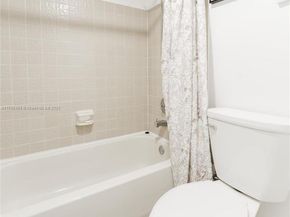 1100 N Hiatus Rd 1100, Pembroke Pines FL 33026
