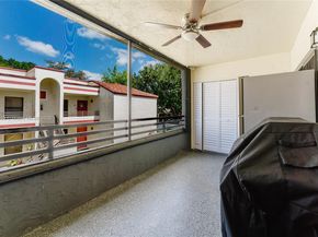 1100 N Hiatus Rd 1100, Pembroke Pines FL 33026