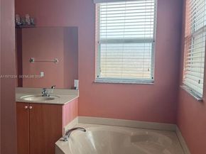 3951 NE 13th Dr, Homestead FL 33033