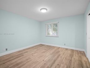 1547 Harrison St, Hollywood FL 33020