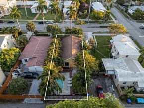 1547 Harrison St, Hollywood FL 33020