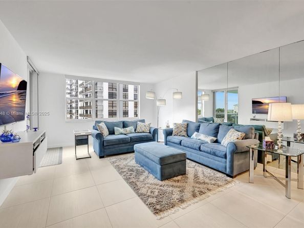 3015 N Ocean Blvd 5B, Fort Lauderdale FL 33308