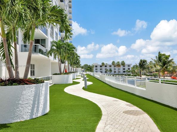 3015 N Ocean Blvd 5B, Fort Lauderdale FL 33308