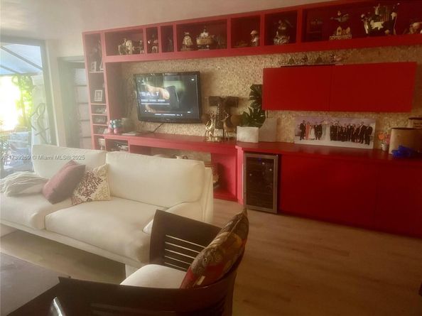 101 Ocean Lane Dr 1017, Key Biscayne FL 33149