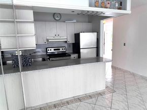 1936 S Ocean Dr 8D, Hallandale Beach FL 33009