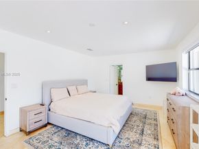 19140 N Bay Rd, Sunny Isles Beach FL 33160