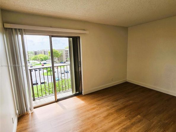 8550 N Sherman Cir 506, Miramar FL 33025