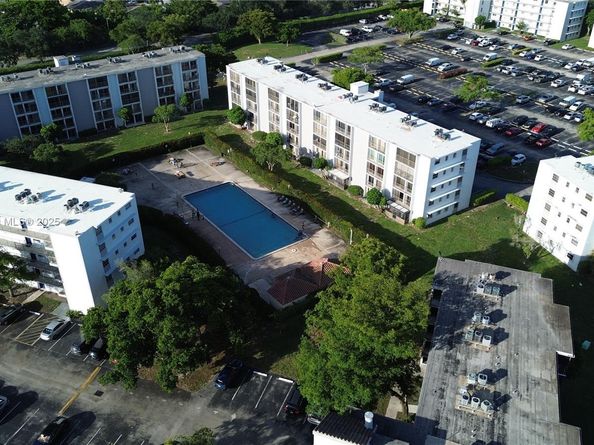 8550 N Sherman Cir 506, Miramar FL 33025