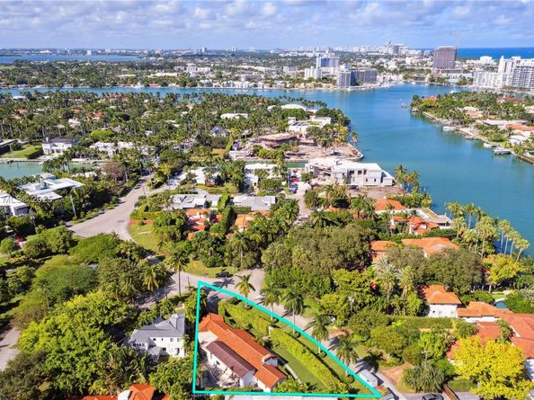 6350 Pinetree Dr, Miami Beach FL 33141