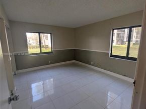 3720 N Pine Island Rd 136, Sunrise FL 33351