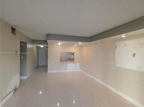 3720 N Pine Island Rd 136, Sunrise FL 33351