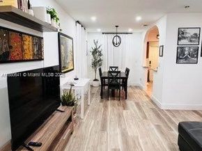 281 Lafayette Dr, Miami Springs FL 33166