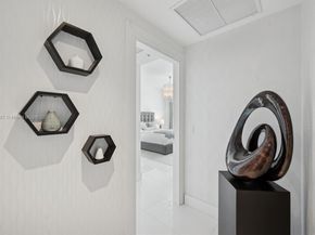 6899 Collins Ave 702, Miami Beach FL 33141