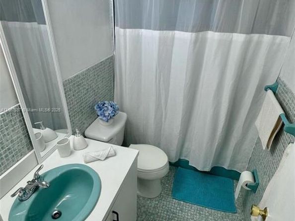1340 Lincoln Rd 401, Miami Beach FL 33139