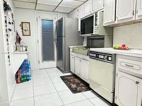 1340 Lincoln Rd 401, Miami Beach FL 33139