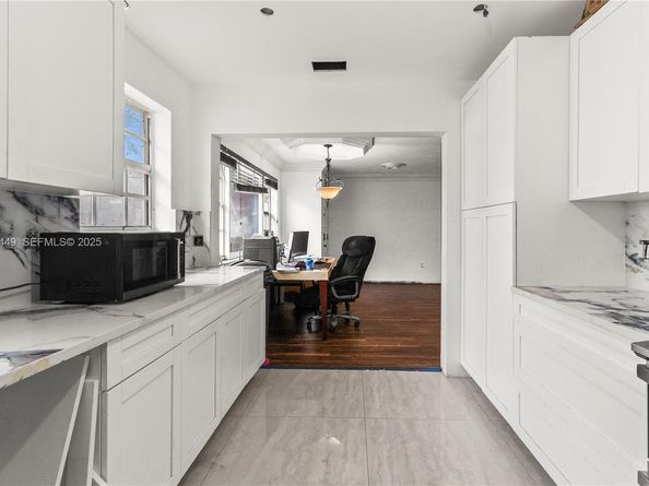 6200 SW 30 St, Miramar FL 33023