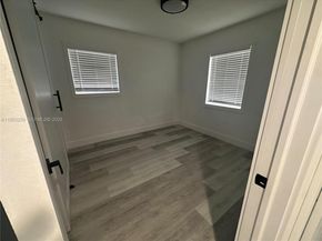 1308 NW 13th Ct, Fort Lauderdale FL 33311