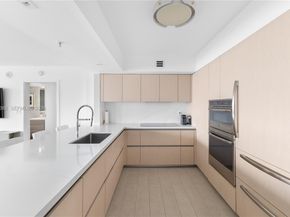 1800 Sunset Harbour 1612, Miami Beach FL 33139