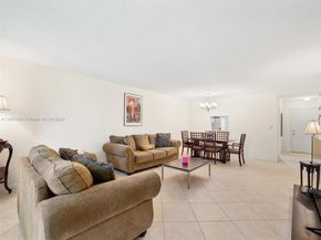 1001 NE 14th Ave 207, Hallandale Beach FL 33009