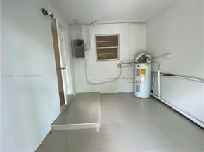 16234 NE 9th Ct, North Miami Beach FL 33162