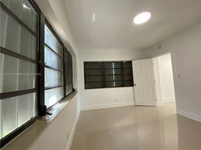 16234 NE 9th Ct, North Miami Beach FL 33162