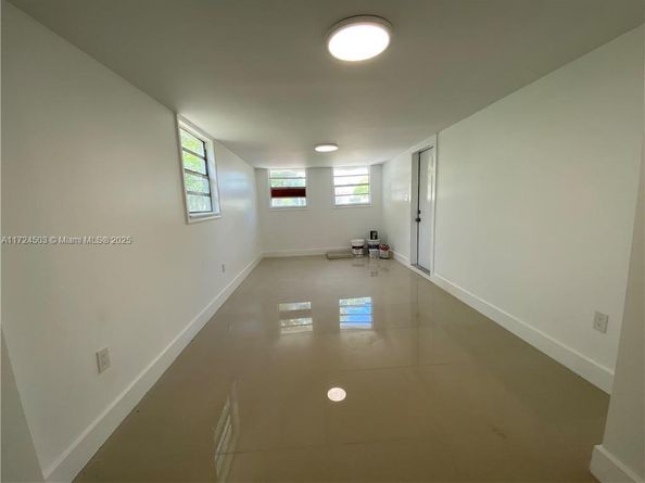 16234 NE 9th Ct, North Miami Beach FL 33162