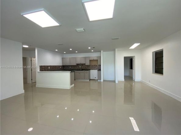 16234 NE 9th Ct, North Miami Beach FL 33162