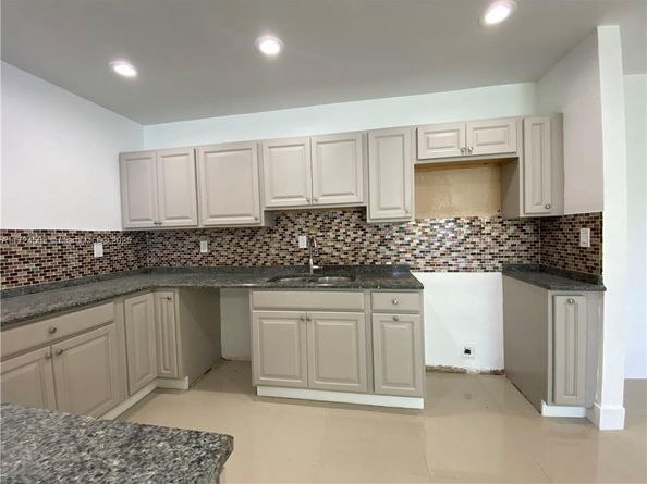 16234 NE 9th Ct, North Miami Beach FL 33162