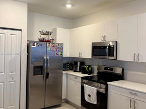 23049 SW 129th Pl, Miami FL 33170