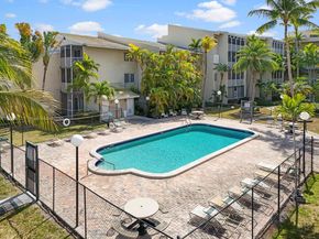 21121 SW 85th Ave 202, Cutler Bay FL 33189