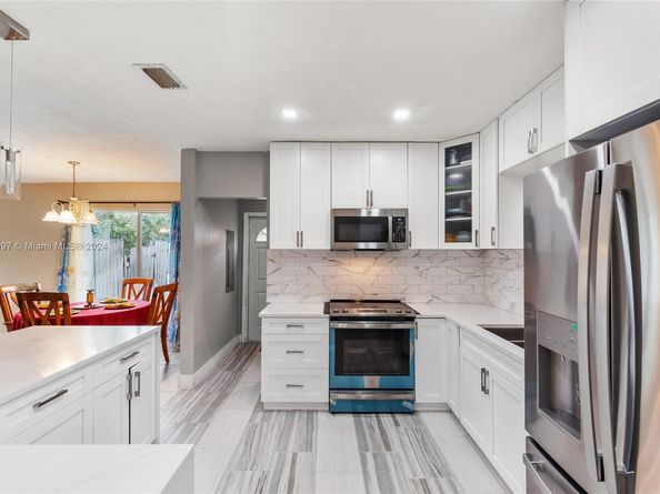 1440 NW 179th Ter, Miami Gardens FL 33169